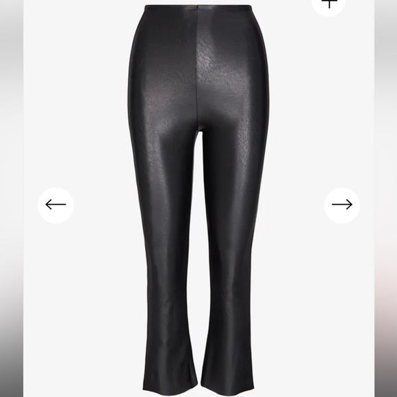 Commando Pants - Commando Black Cropped Pants